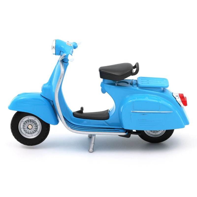 Welly_ Vespa 150cc_ 1/18